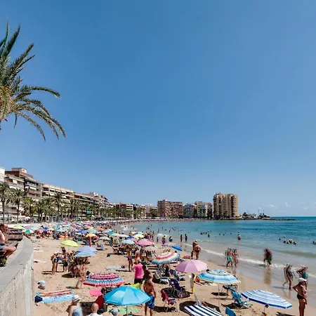 Lägenhet En El Centro A 7 Min Del Mar