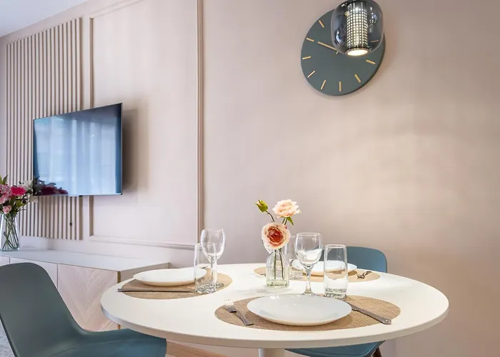 En El Centro A 7 Min Del Mar * Torrevieja