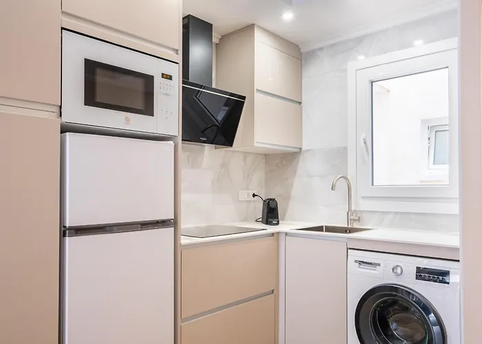 En El Centro A 7 Min Del Mar Apartament *